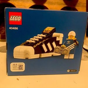 LEGO mini Adidas Superstar! New 92 pc 40486